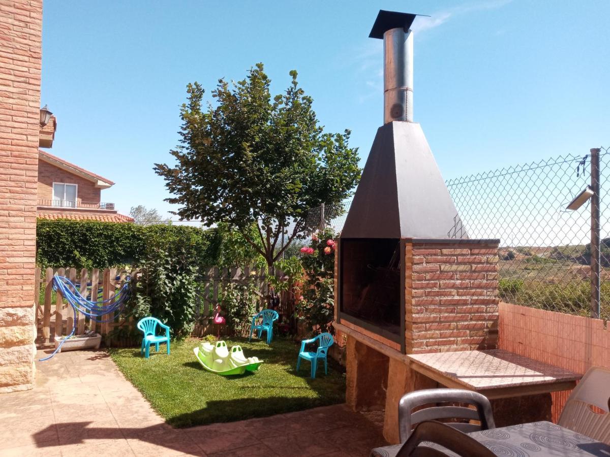 Vivienda Turistica San Martin Apartment Sotes Exterior photo
